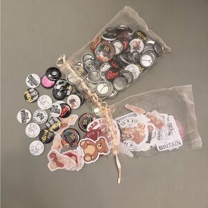 TONS of Brandy Melville Pins&Stickers directly from the NY SoHo Flagship Store